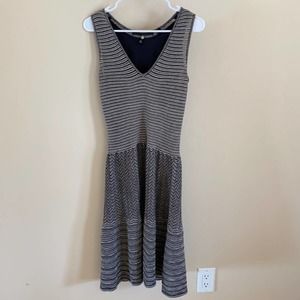 Knitted and Knotted Woven Knit Dress Size: XS